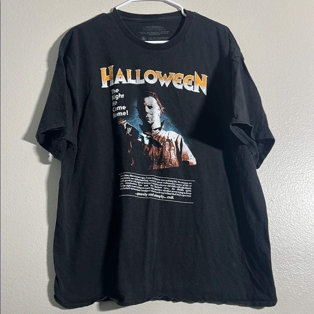 Halloween Graphic T-Shirt